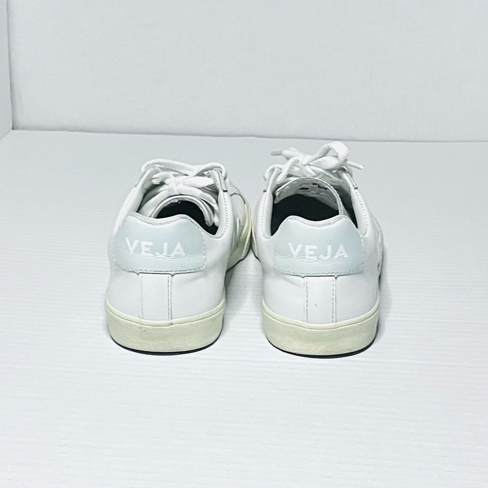 Veja Men's White Sneakers - Picture 6 of 12